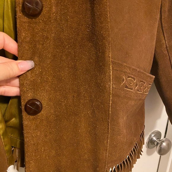 Vintage 60s Brown Suede Fringe Jacket M/L ๐ค fringe hem ๐ค western detail ๐ค - Picture 9 of 12